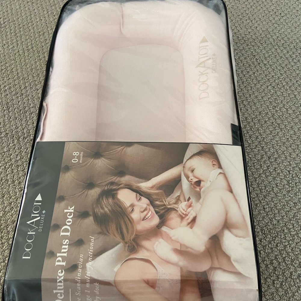 DockAtot Deluxe Plus Dock baby dock
